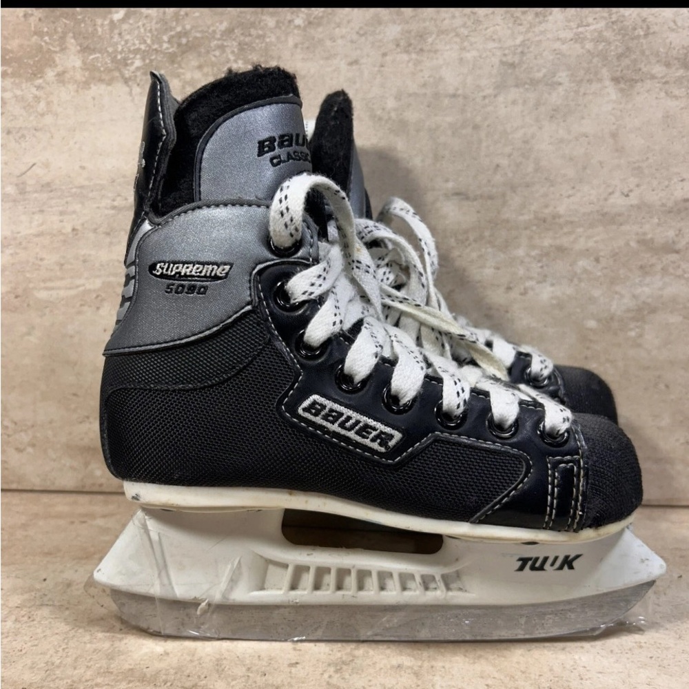 Bauer‎ Supreme 5090 Junior Ice Hockey Skates Size USY 12 D Classic Shoe USY 13